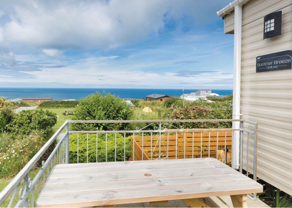 Fishguard Bay Resort Llanllawer Zewnętrze zdjęcie