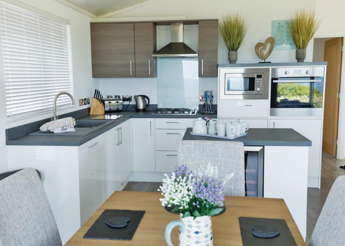Fishguard Bay Resort Llanllawer Zewnętrze zdjęcie
