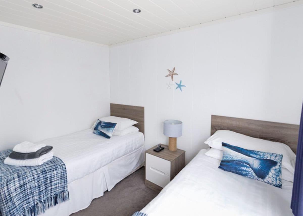 Fishguard Bay Resort Llanllawer Zewnętrze zdjęcie